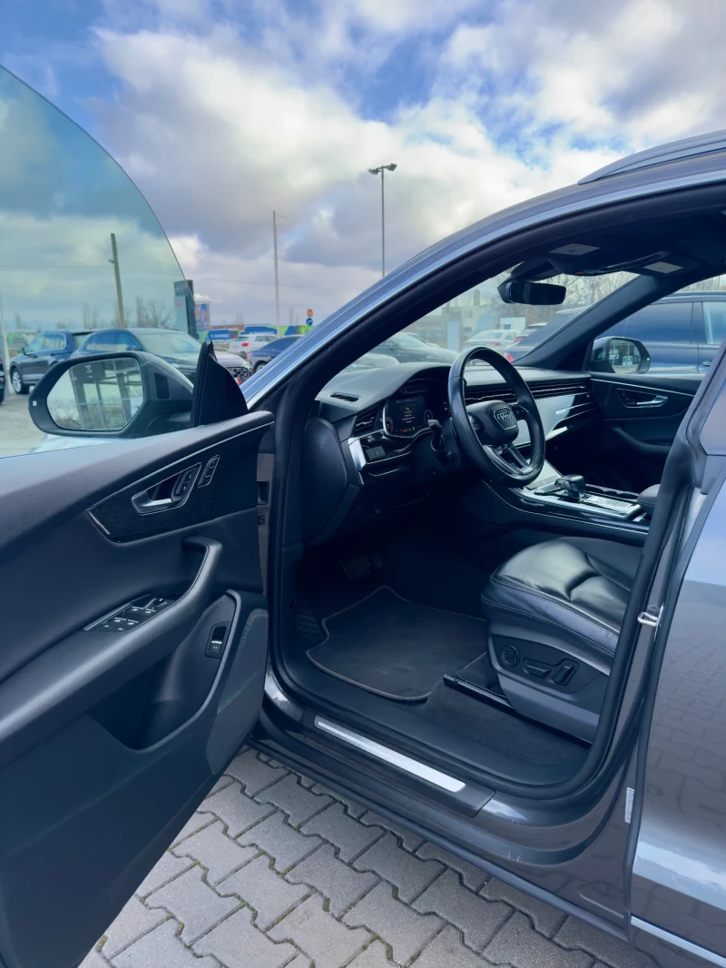 Audi Q8 55 TSFI PREMIUM , снимка 7 - Автомобили и джипове - 52967472