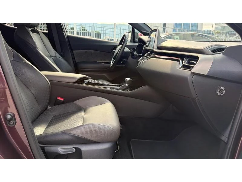 Toyota C-HR 2.0HSD LOUNGE, снимка 6 - Автомобили и джипове - 56213595