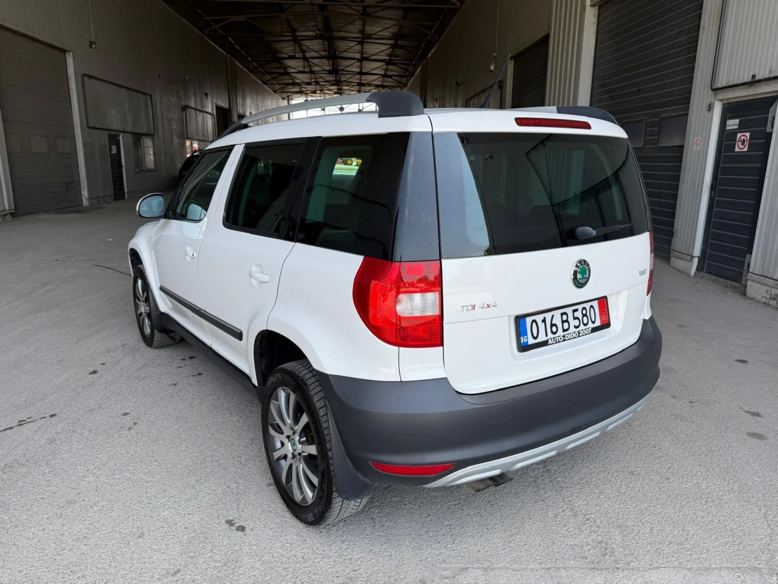 Skoda Yeti  - изображение 9