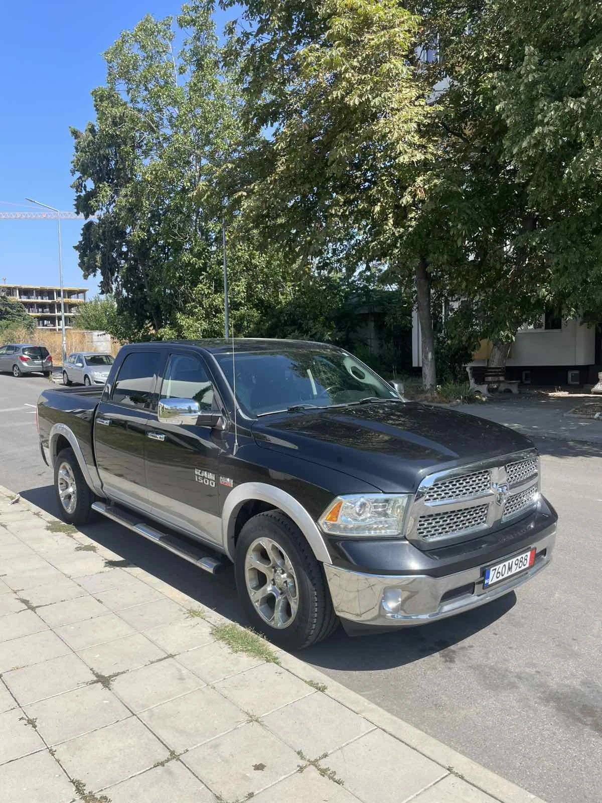 Dodge RAM 1500 LARAMIE 5.7HEMI - изображение 2