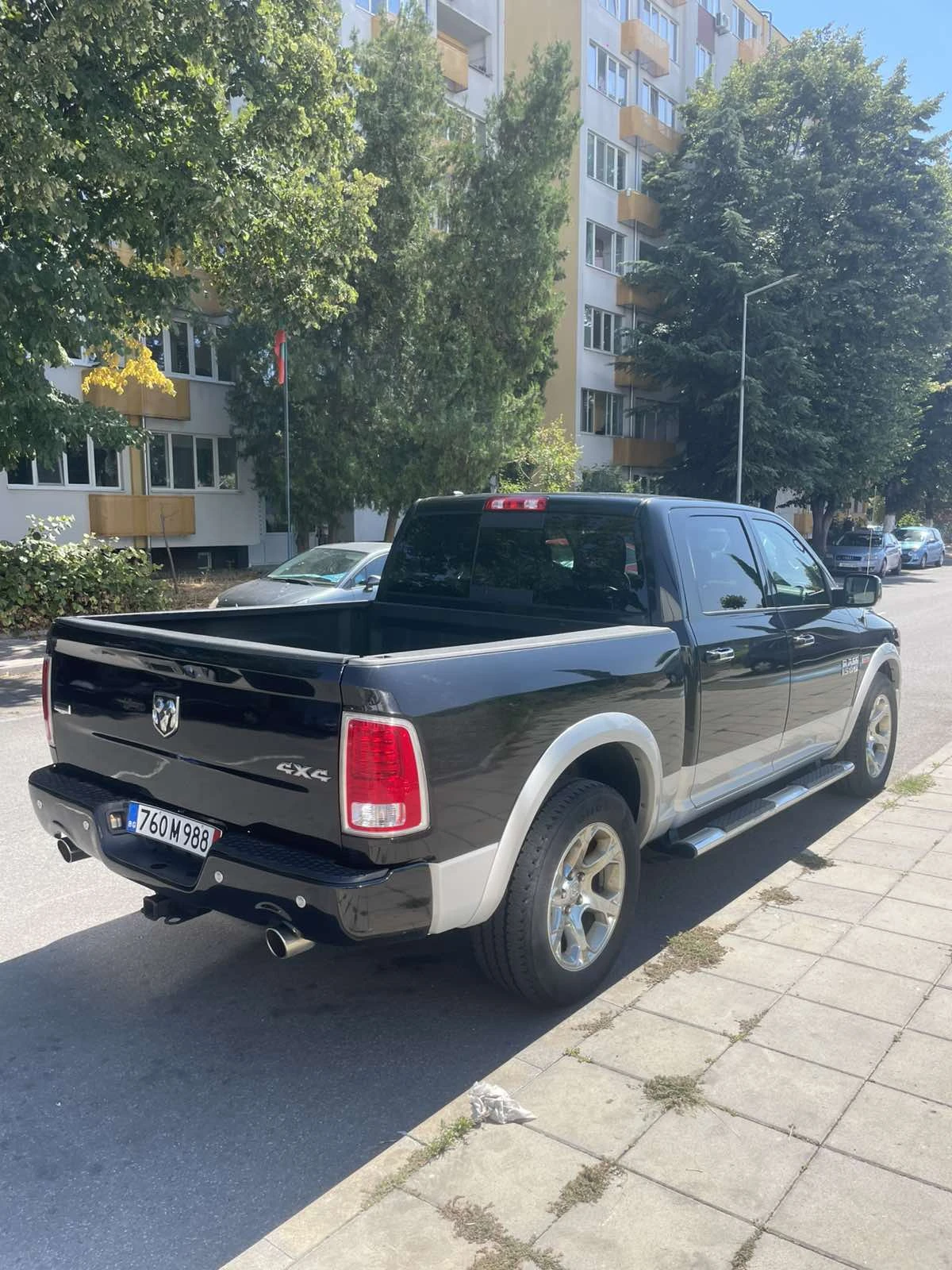 Dodge RAM 1500 LARAMIE 5.7HEMI - изображение 3