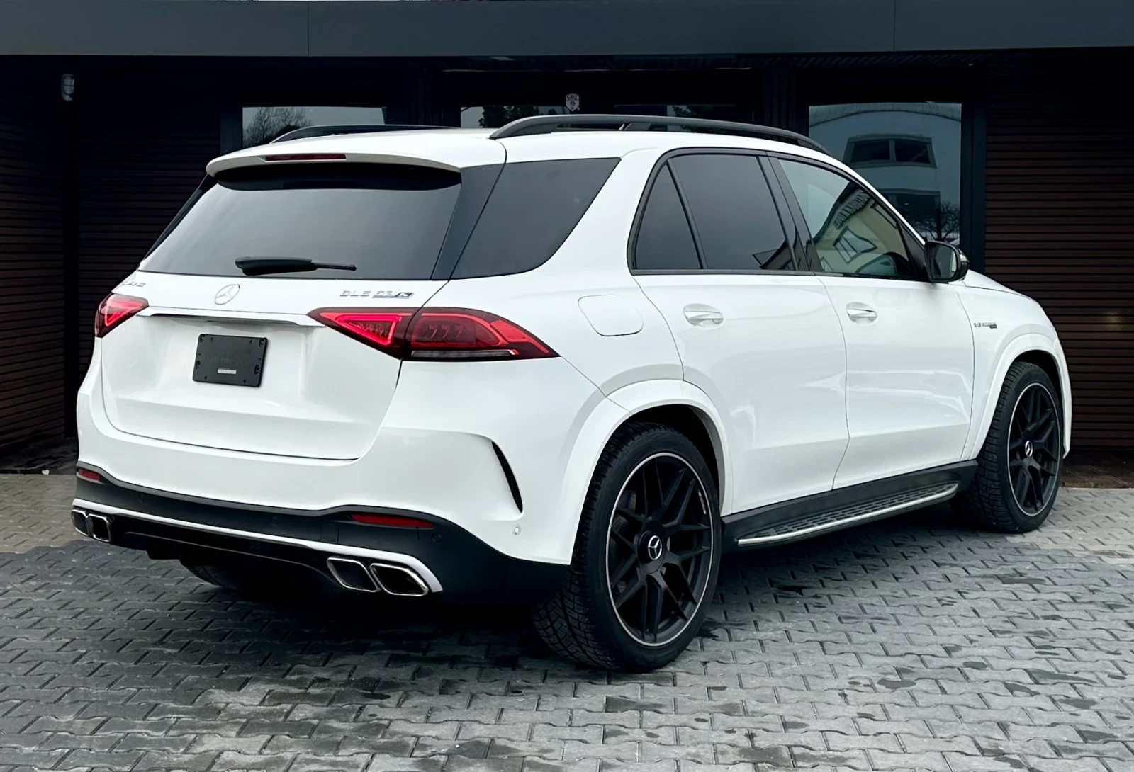 Mercedes-Benz GLE 580 Premium - изображение 4