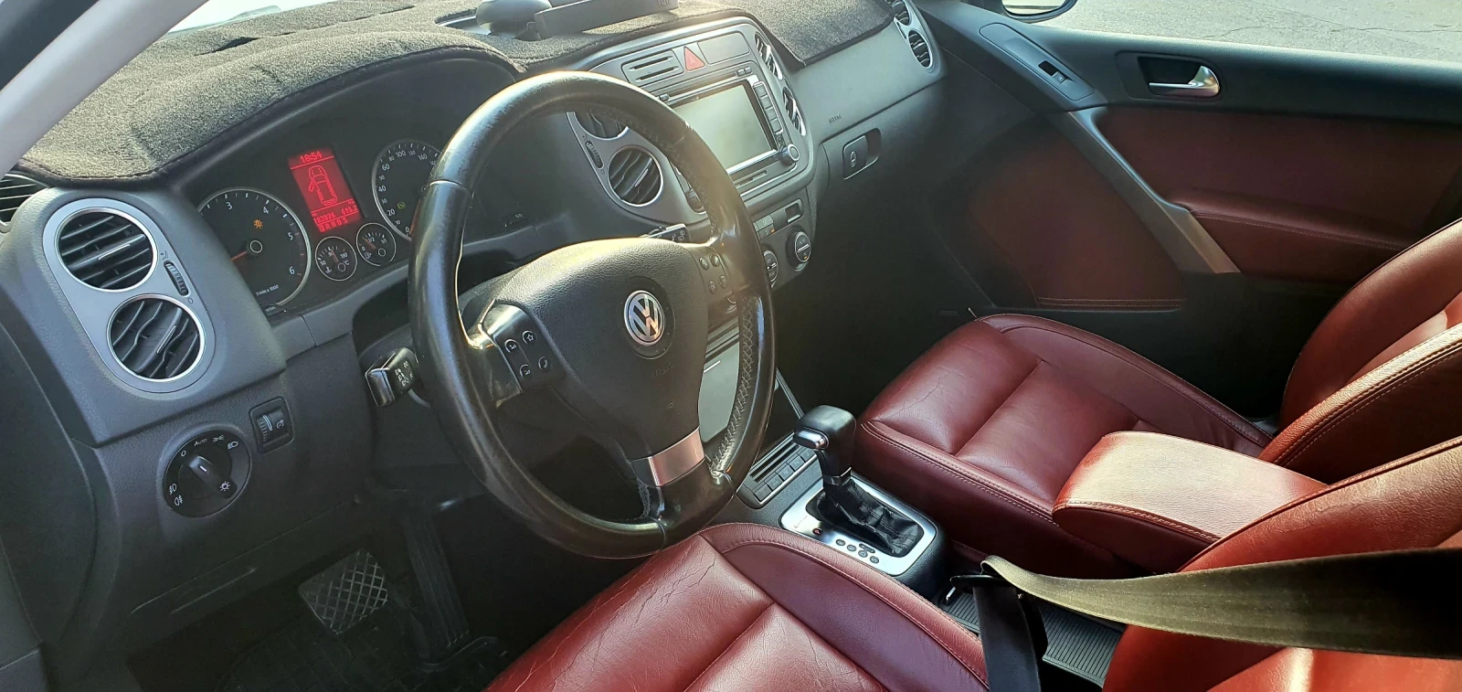 VW Tiguan 2.0 Diesel 4x4 | Mobile.bg � ����������� 11