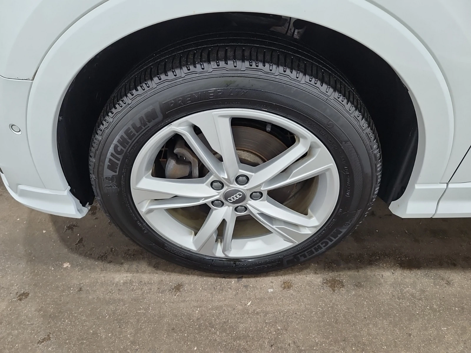 Audi Q3 * * CARFAX * * ���� ������ * *  | Mobile.bg � ����������� 13