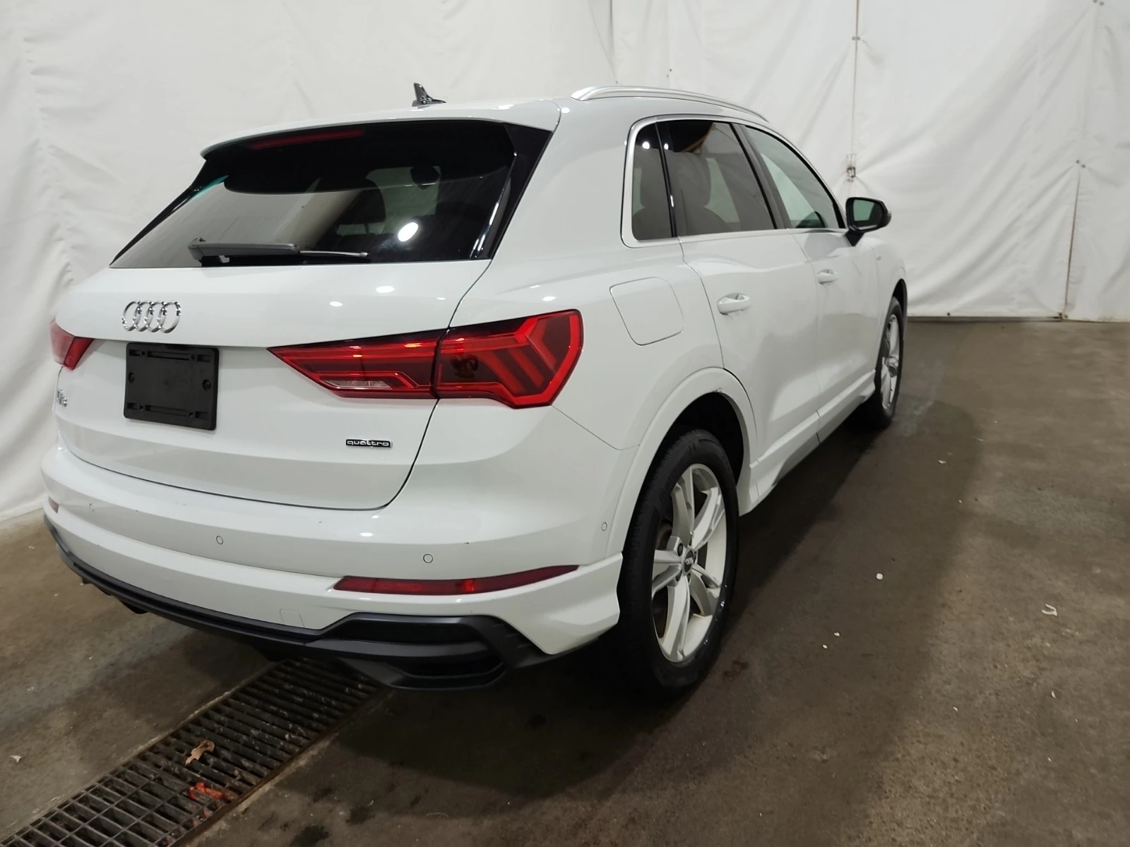 Audi Q3 * * CARFAX * * АВТО КРЕДИТ * *  - изображение 6