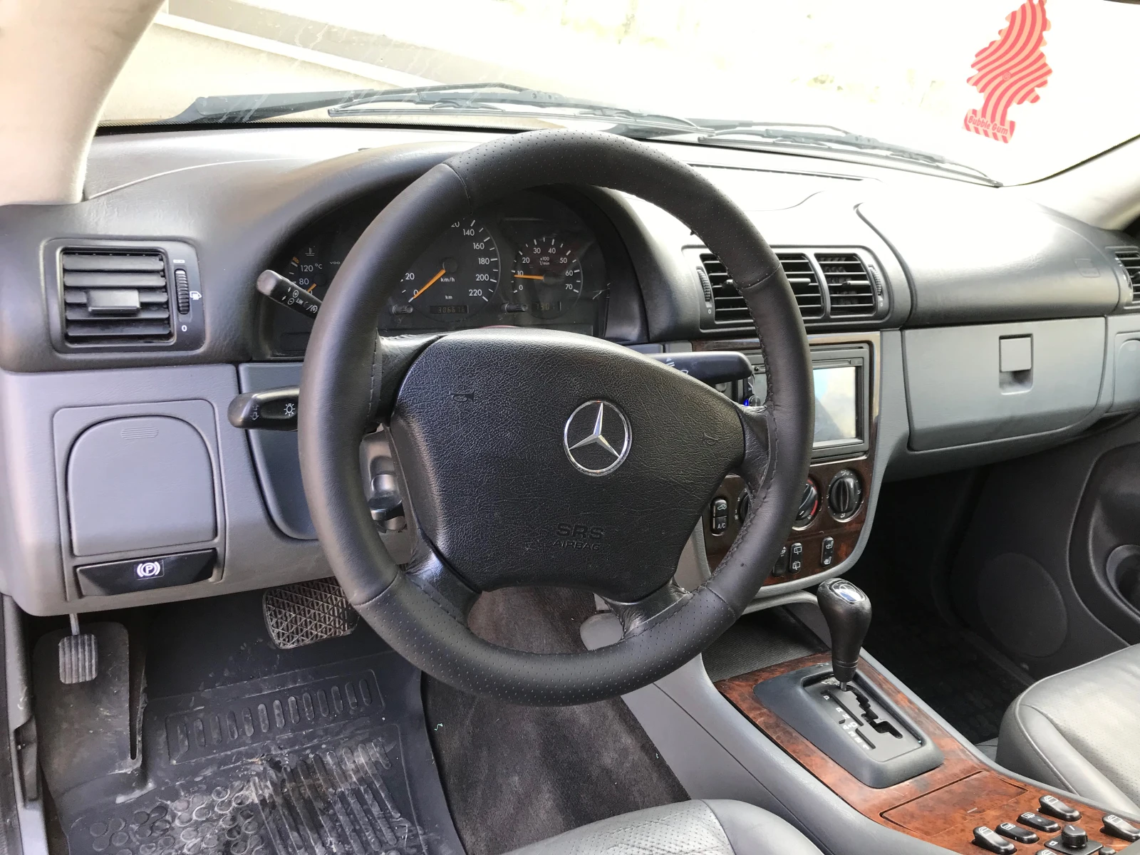 Mercedes-Benz ML 320 3, 2Бен.4х4, Клима., снимка 17 - Автомобили и джипове - 53998977