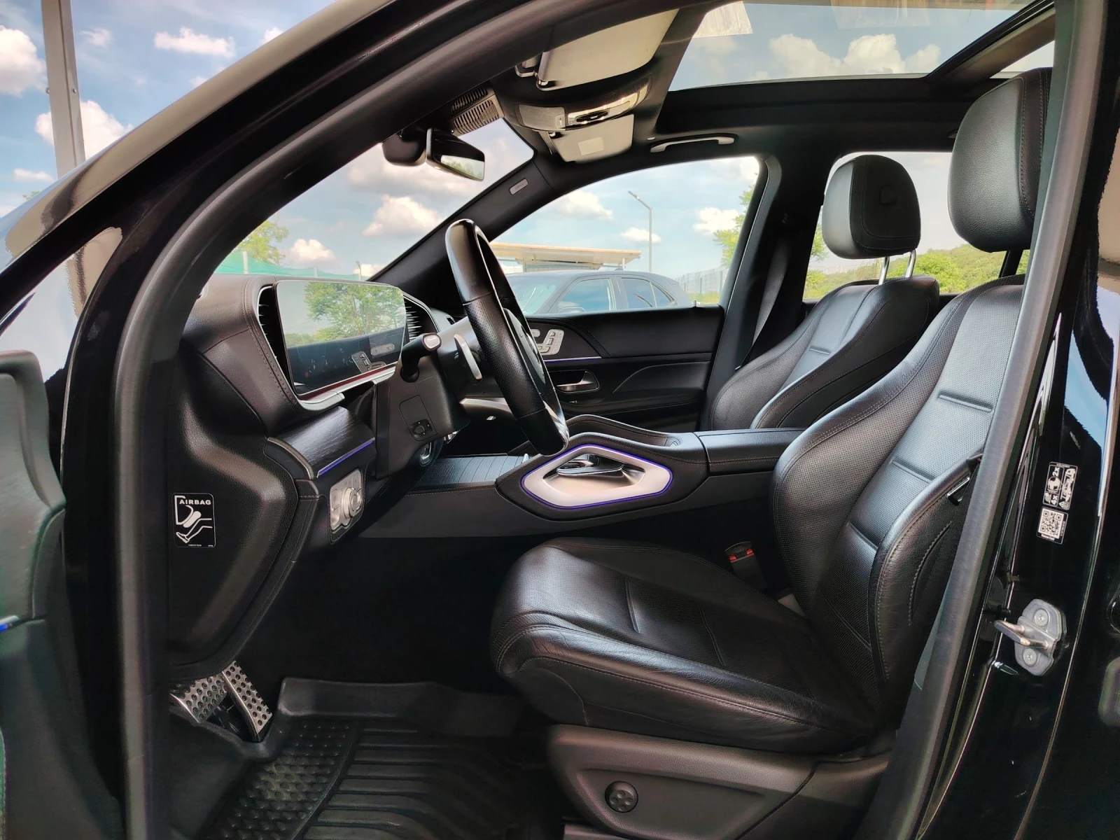 Mercedes-Benz GLE 400 400d/AMG/173х.км/Швейцария/Пълна серв. история/, снимка 5 - Автомобили и джипове - 54825438