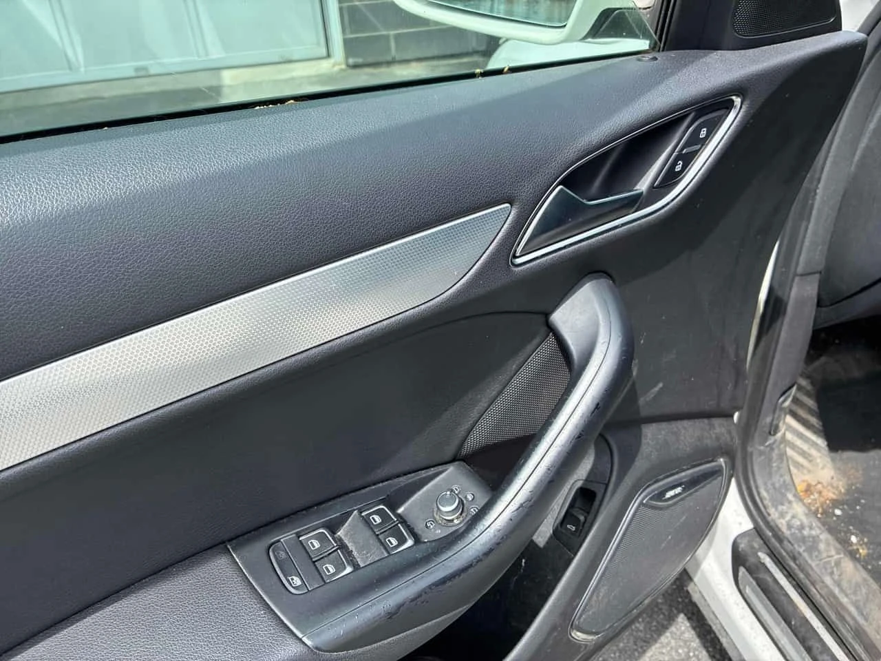 Audi Q3 TECHNIK * ГЛАВНО ПРЕДСТАВИТЕЛСТВО НА AUDI* , снимка 11 - Автомобили и джипове - 55023209