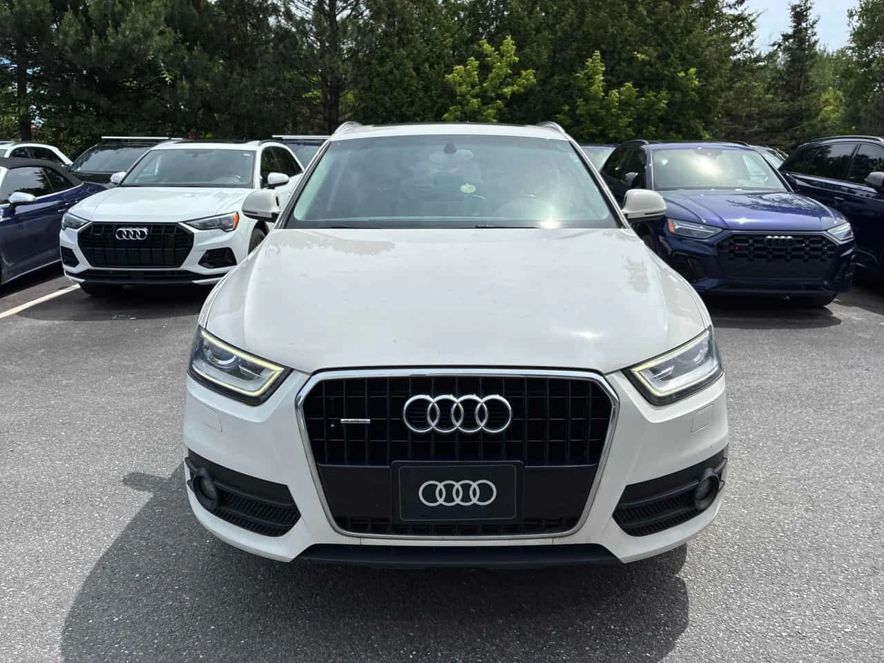 Audi Q3 TECHNIK * ГЛАВНО ПРЕДСТАВИТЕЛСТВО НА AUDI* , снимка 2 - Автомобили и джипове - 55023209