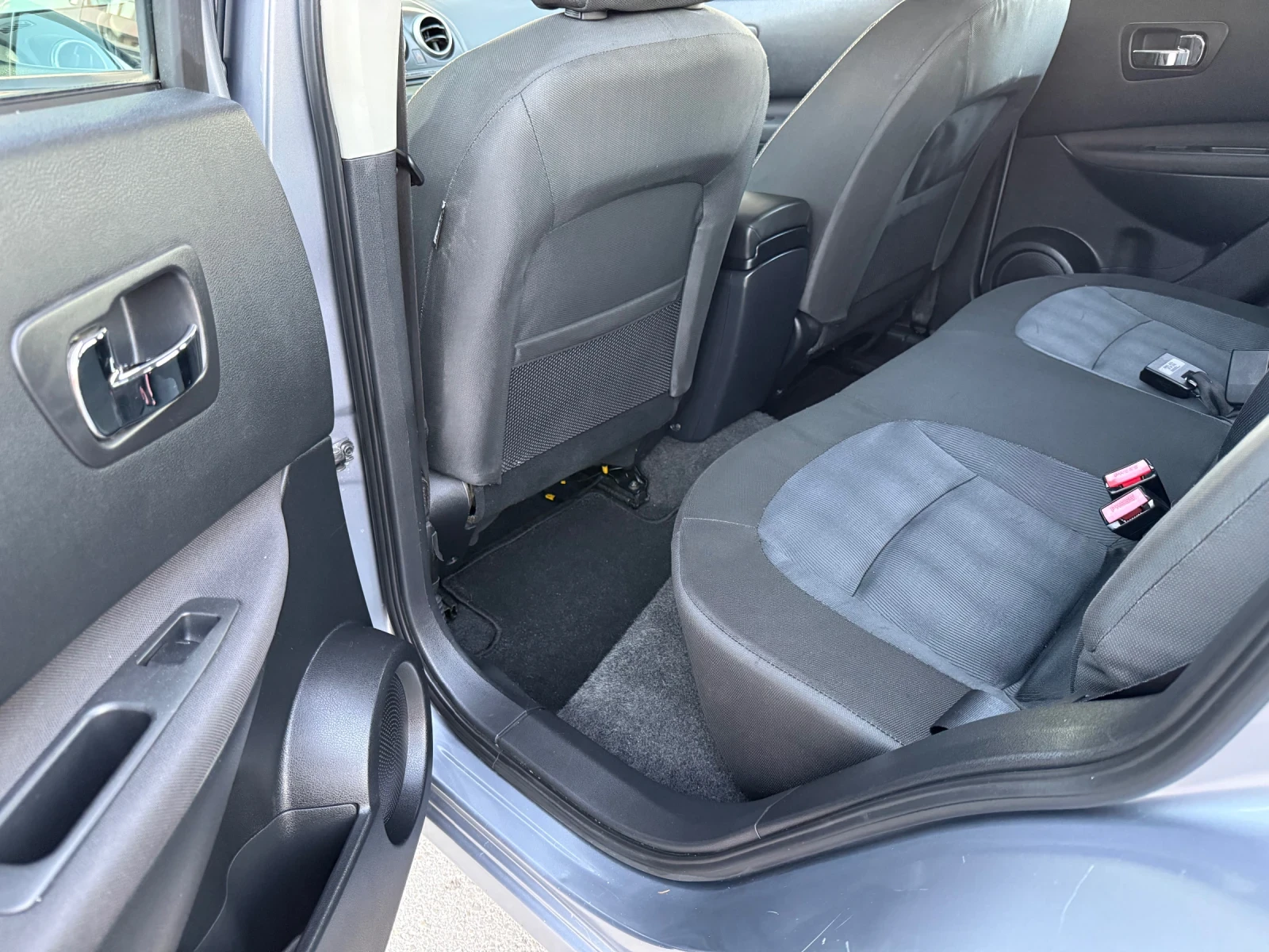 Nissan Qashqai 1.6 Face Lift, снимка 10 - Автомобили и джипове - 55985161