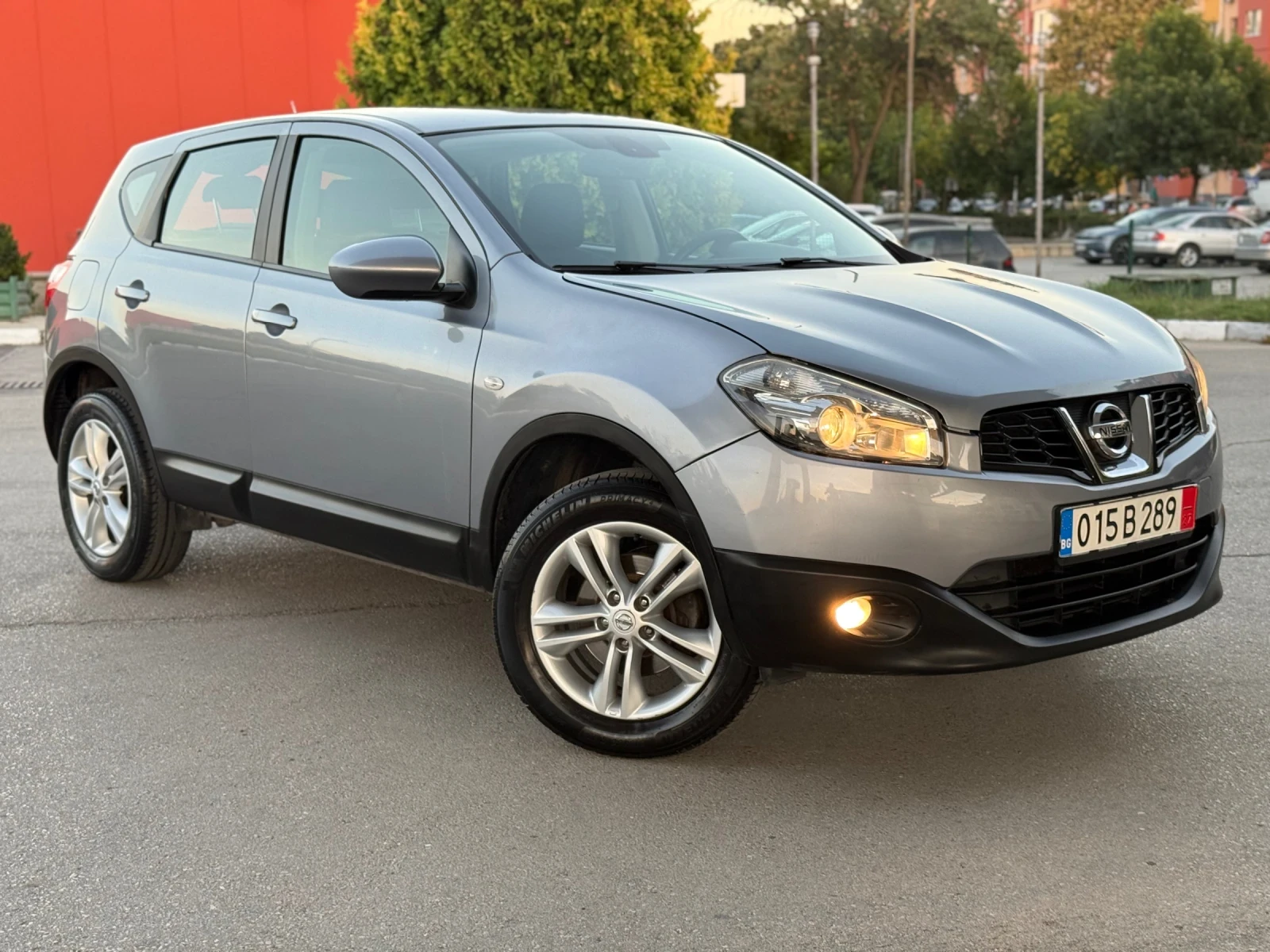 Nissan Qashqai 1.6 Face Lift, снимка 7 - Автомобили и джипове - 55985161