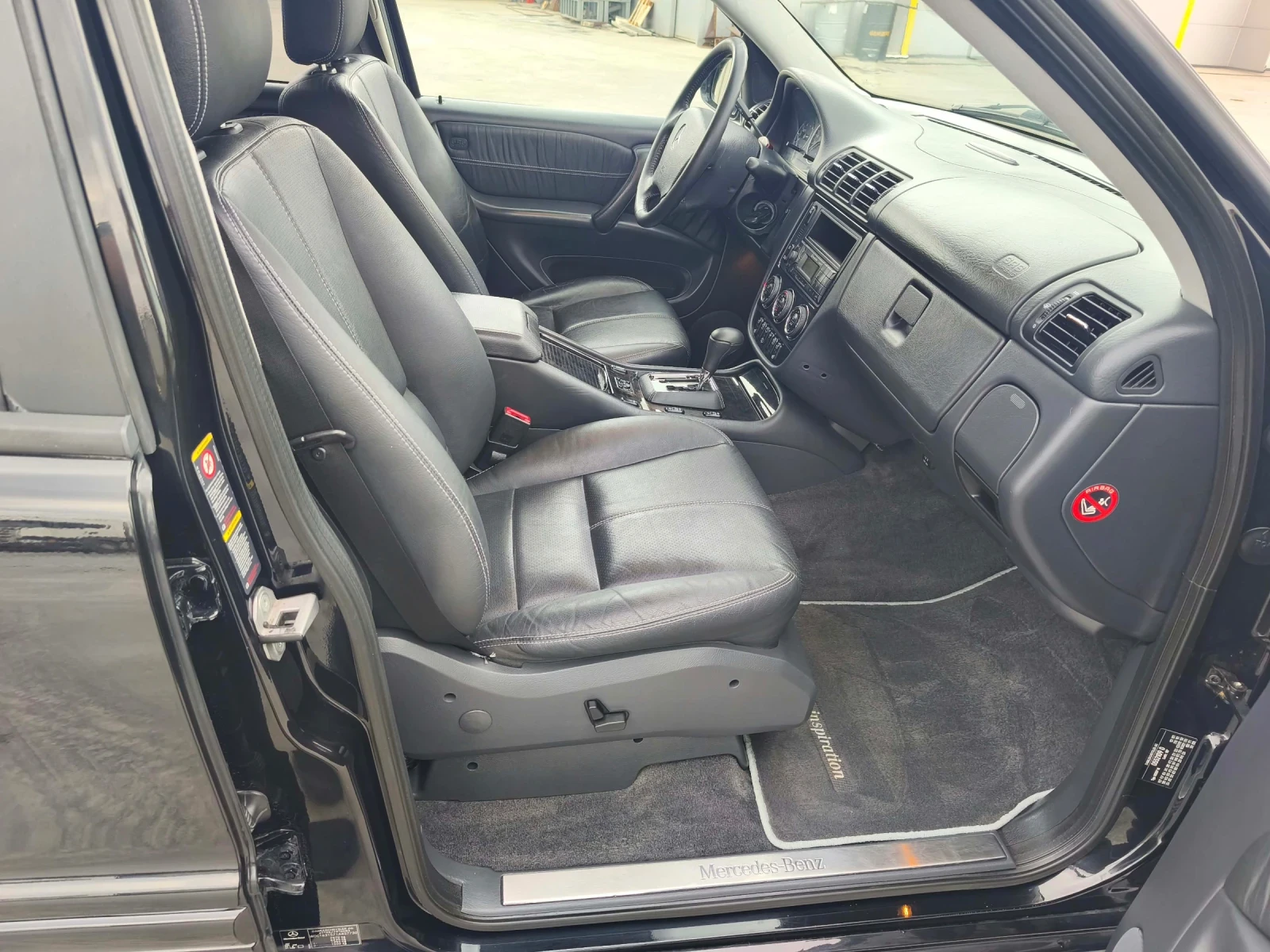 Mercedes-Benz ML ML350i, снимка 11 - Автомобили и джипове - 56616190
