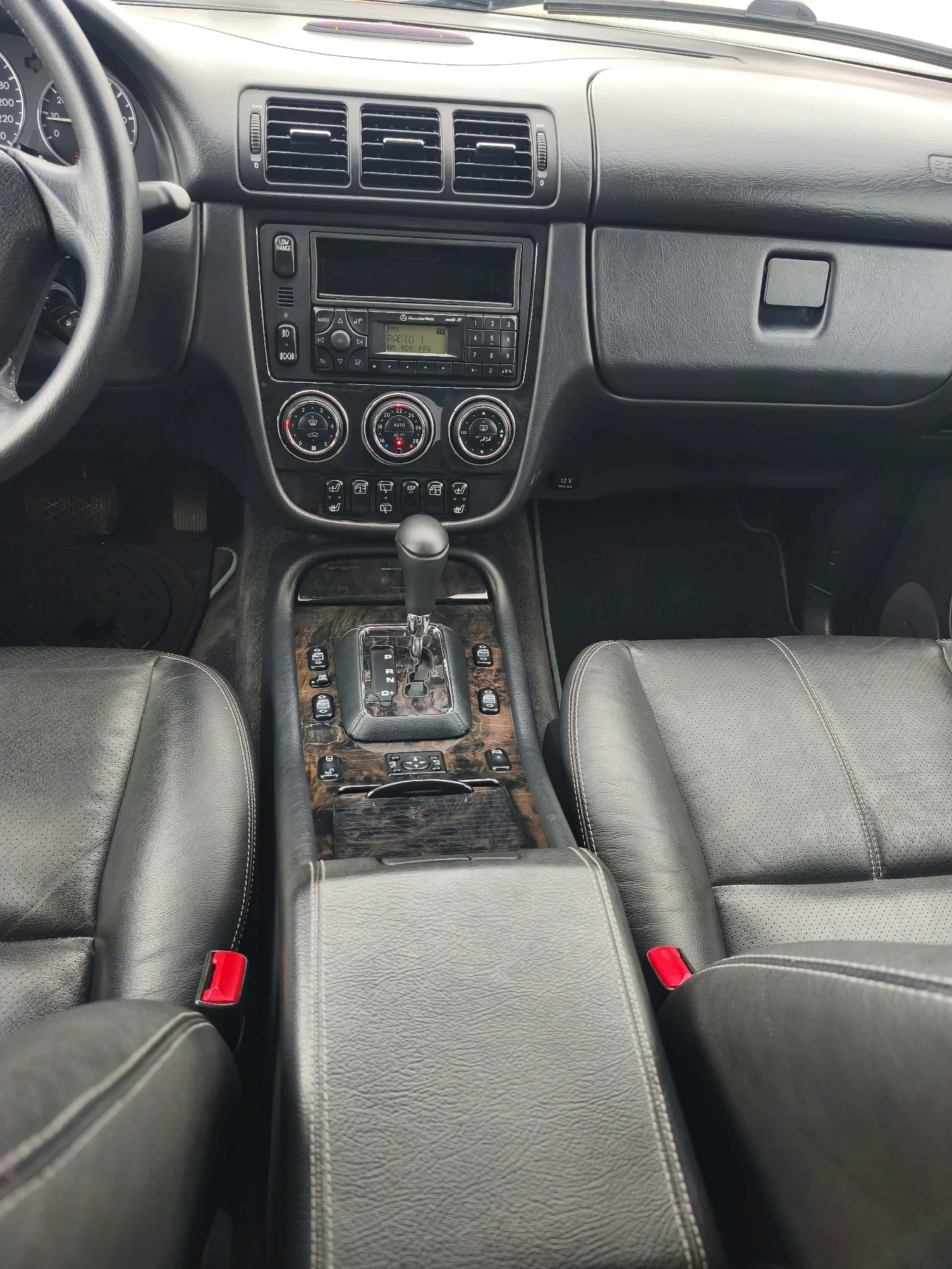 Mercedes-Benz ML ML350i, снимка 14 - Автомобили и джипове - 56616190