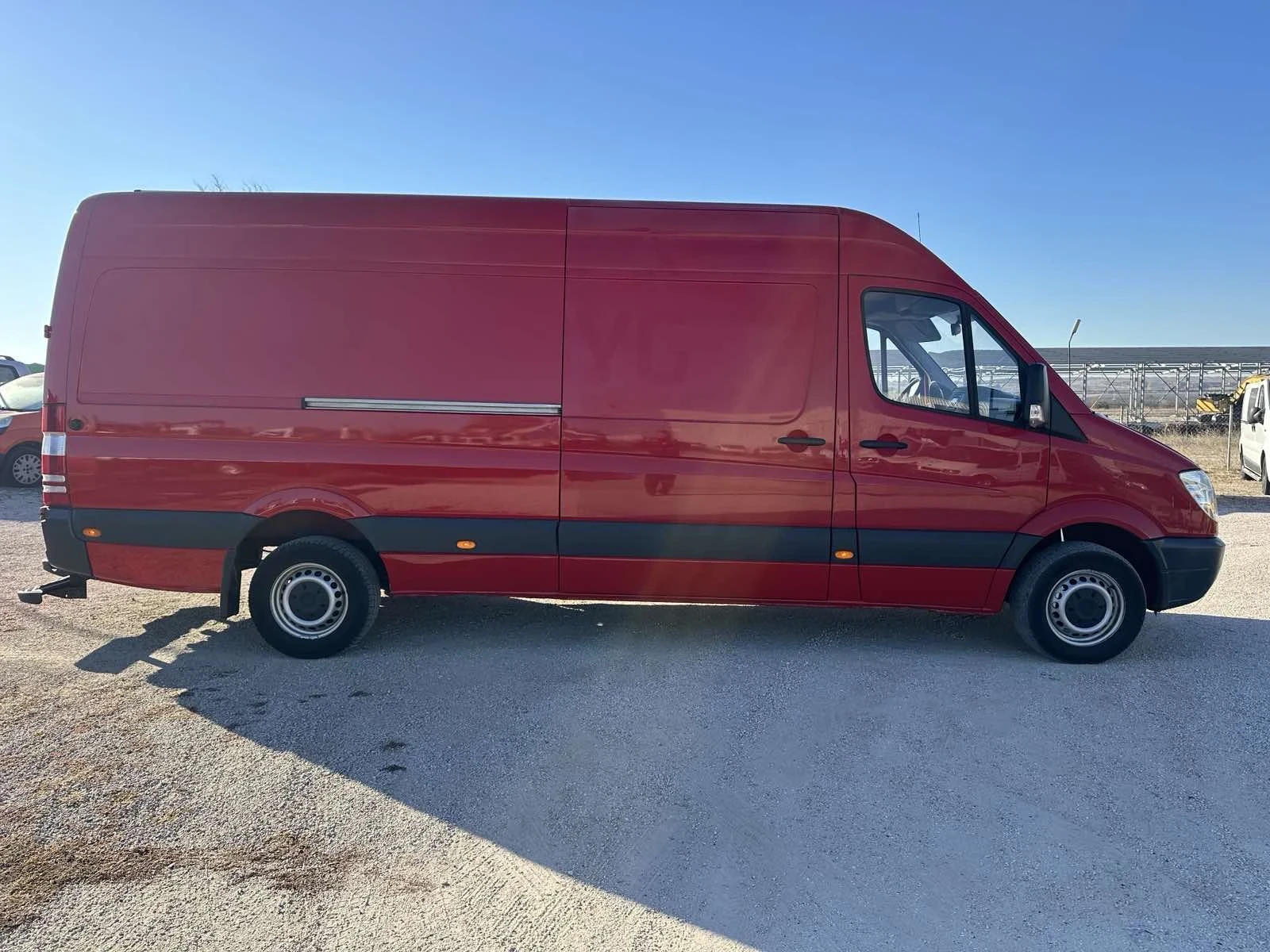 Mercedes-Benz Sprinter 319  - изображение 4