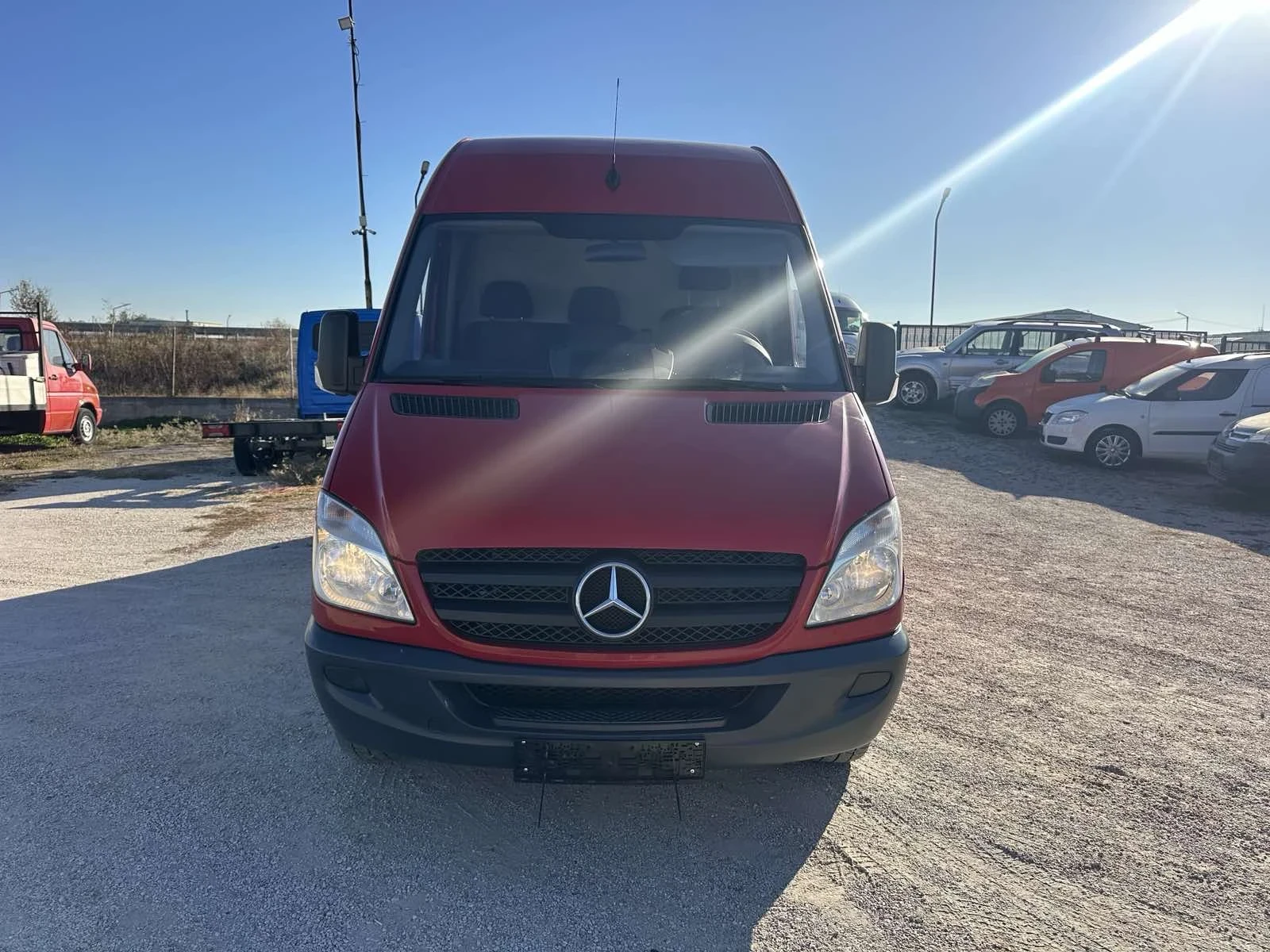 Mercedes-Benz Sprinter 319  - изображение 3