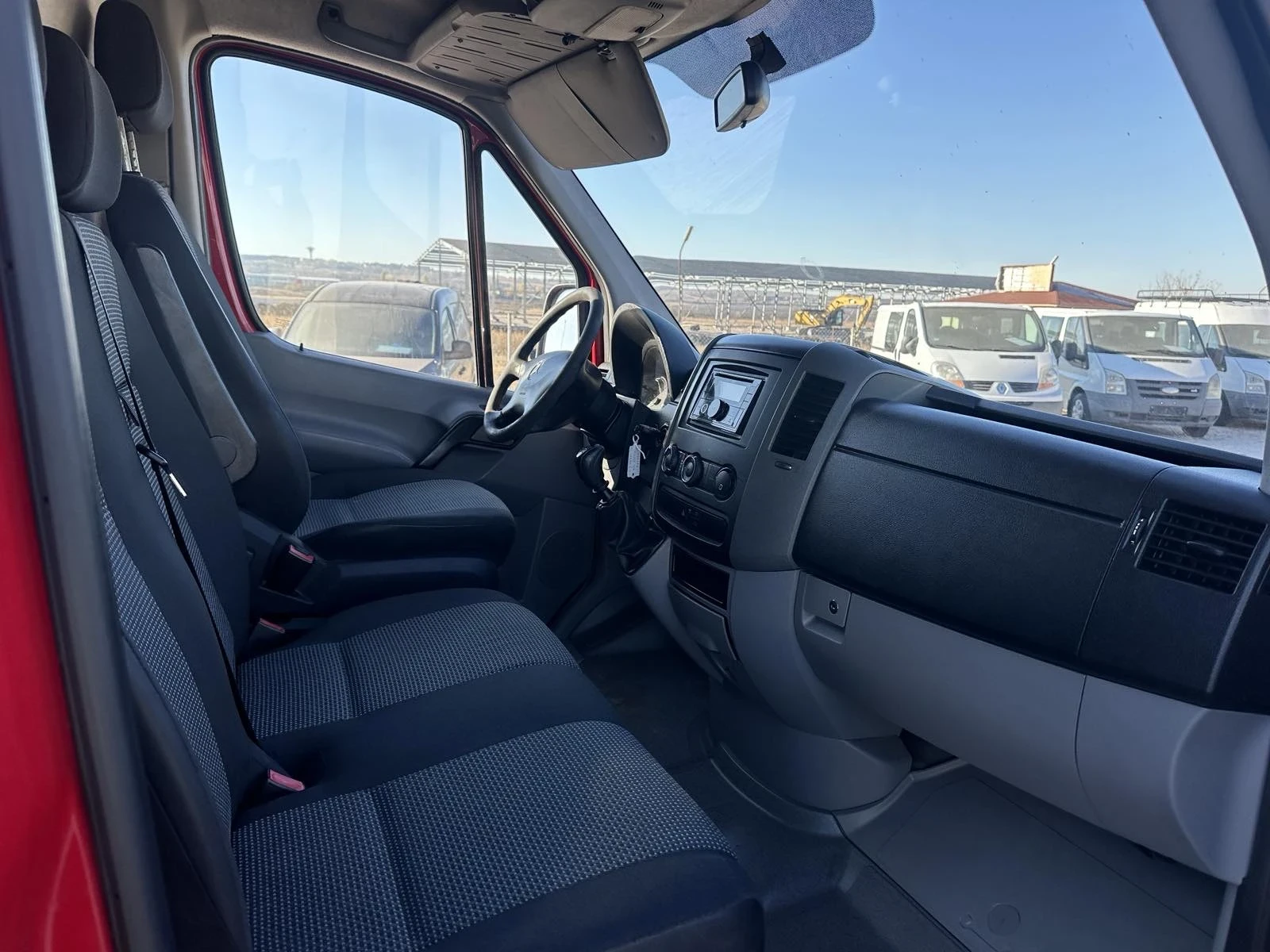 Mercedes-Benz Sprinter 319 | Mobile.bg   11