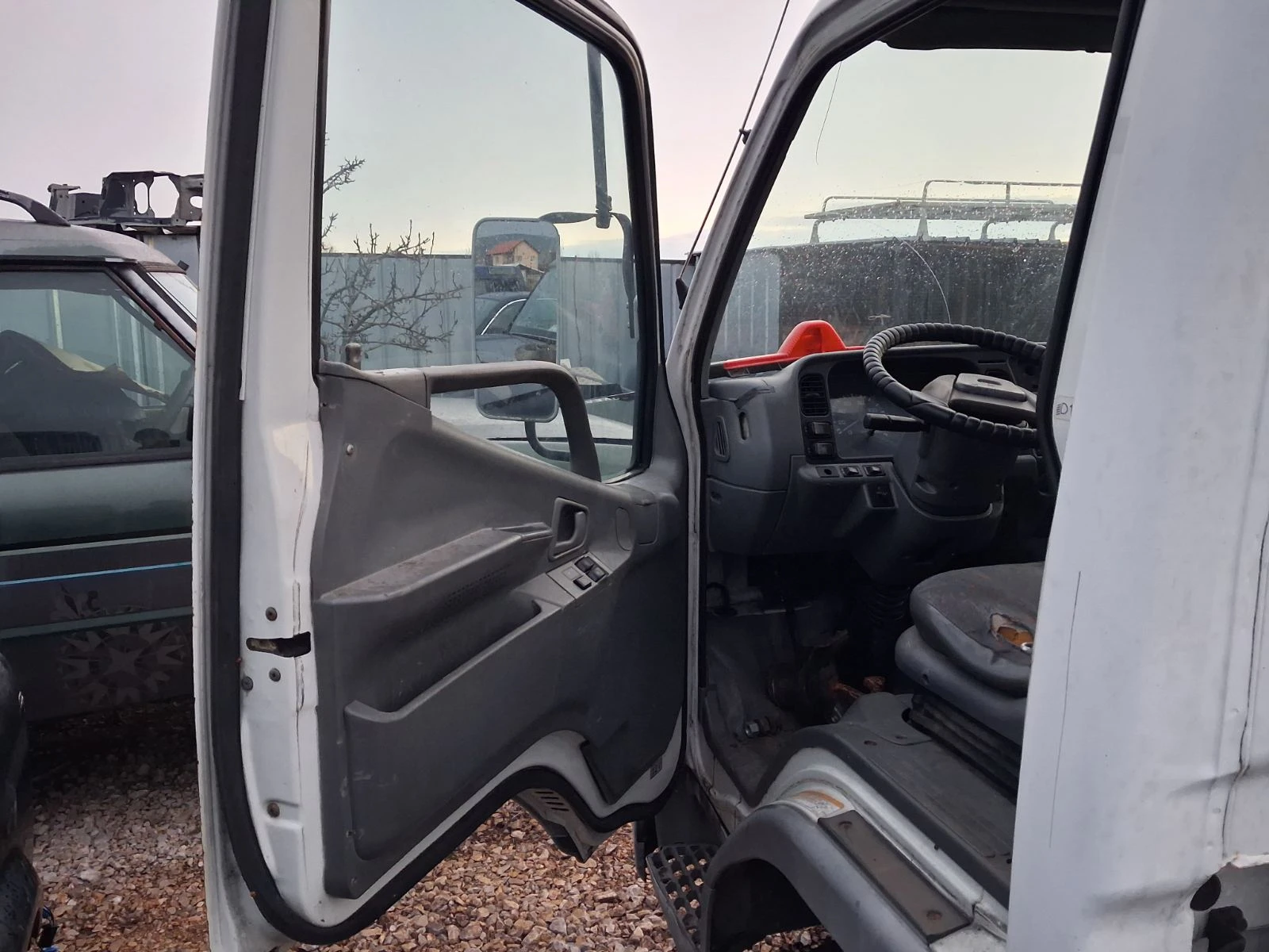 Mitsubishi Canter 2.8 | Mobile.bg � ����������� 8