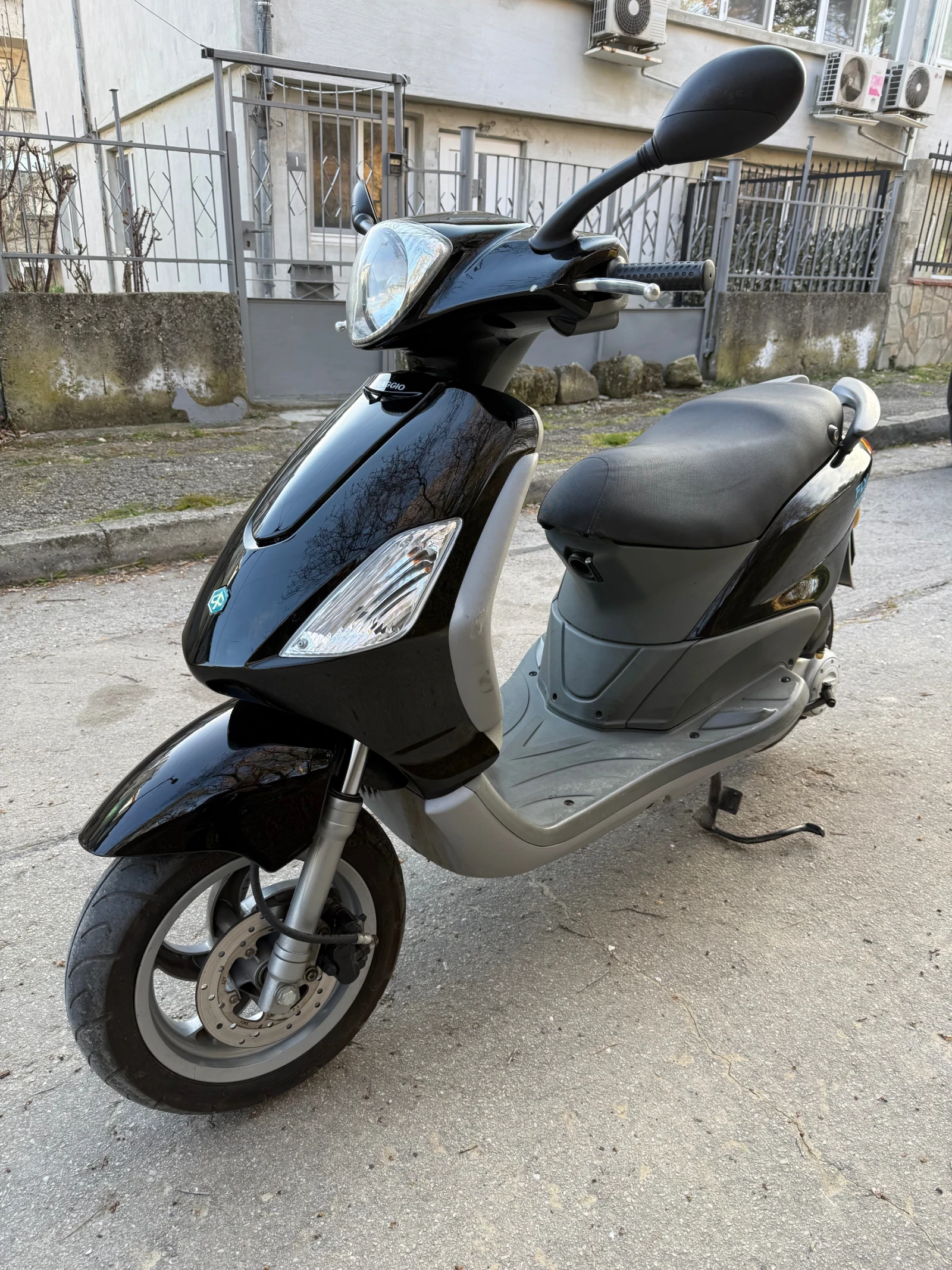 Piaggio Fly 50