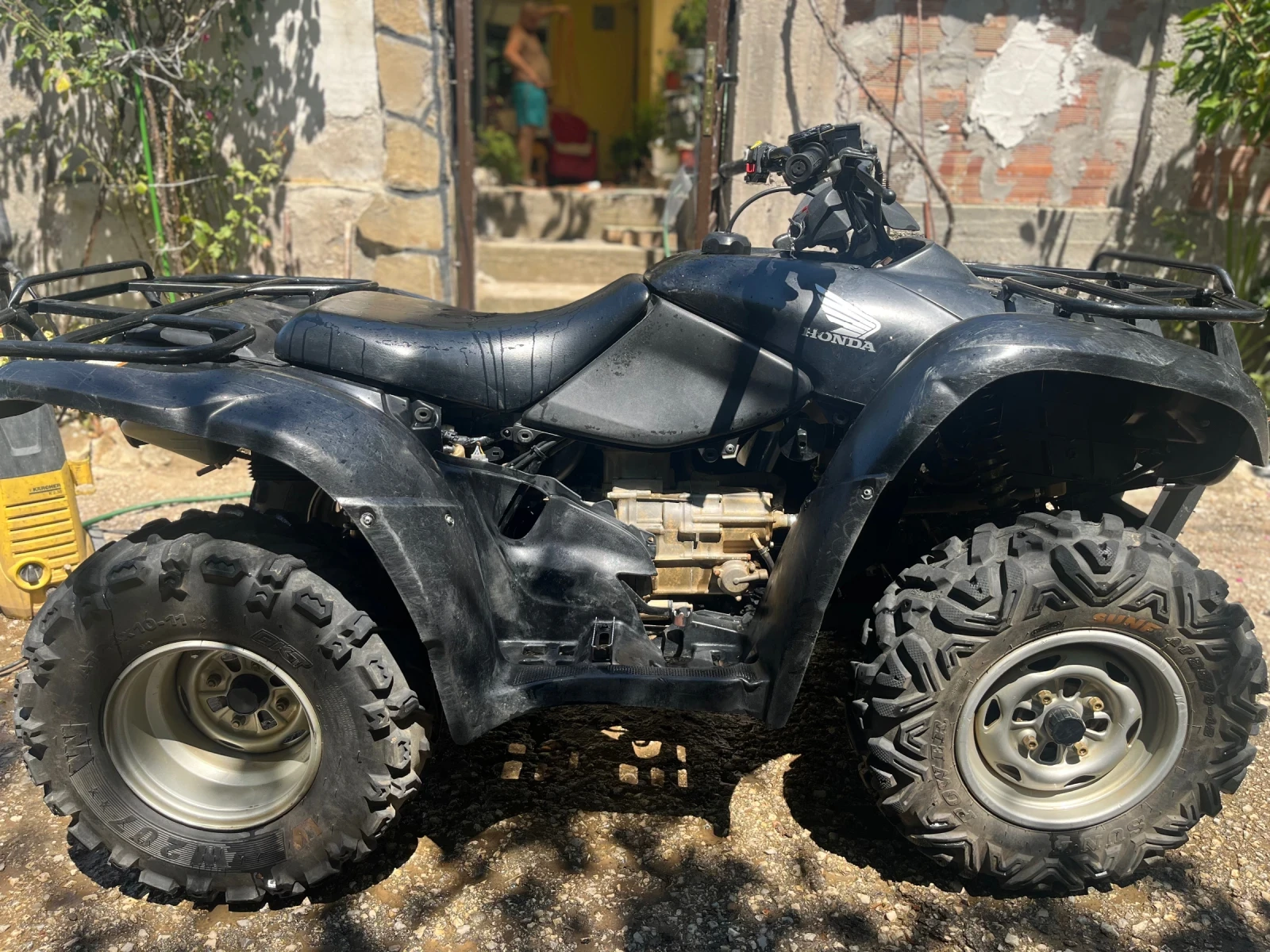 Honda Trx Сменено бутало, каре, гуми, ръкохватки, заден лаге, снимка 2 - Мотоциклети и мототехника - 54904669