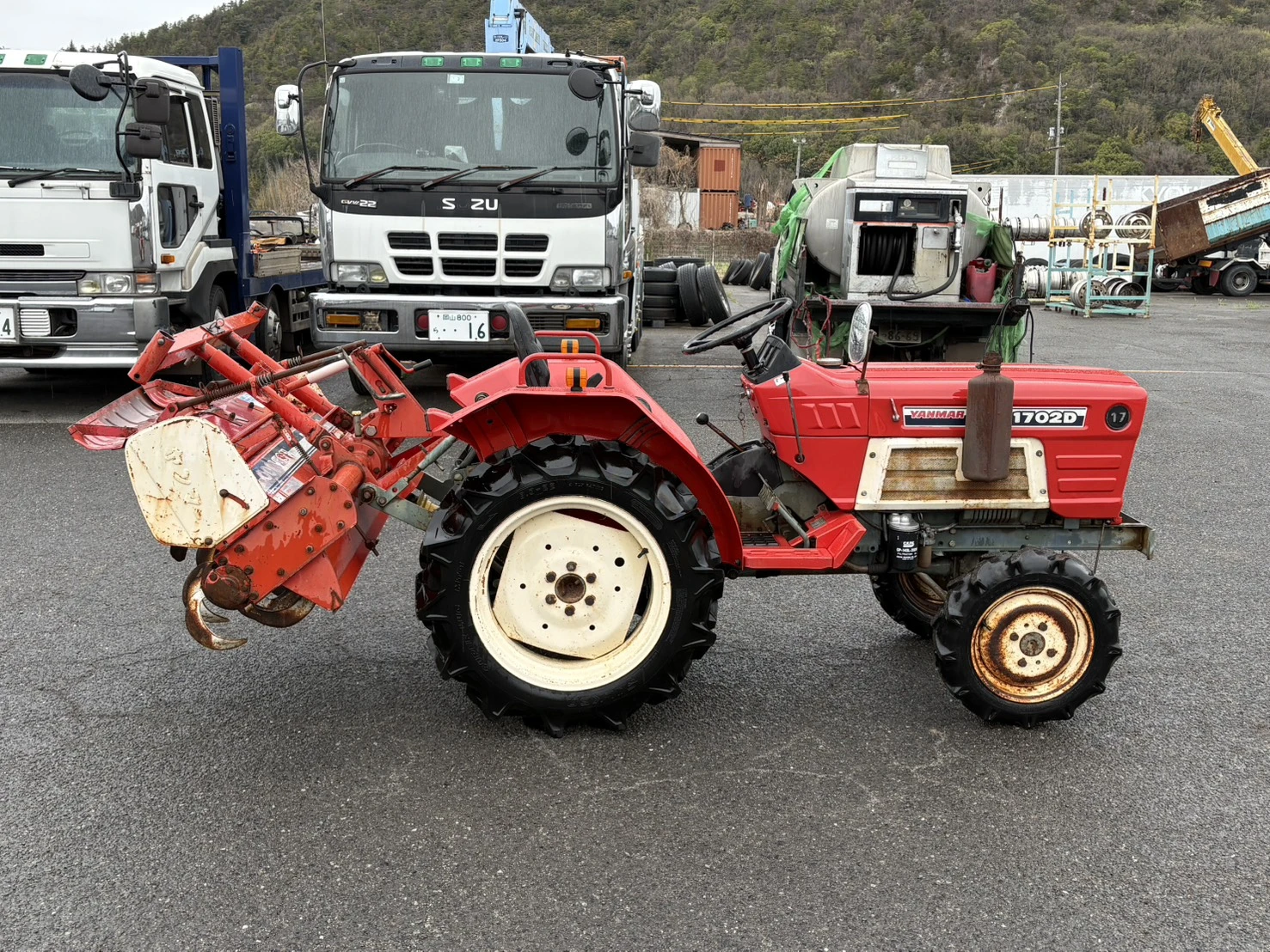 Трактор Yanmar YM1702D, снимка 3 - Селскостопанска техника - 56070758