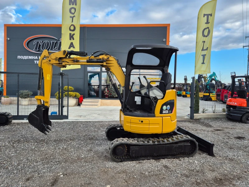 Багер Cat 302C SR / 2.2 тона /  с    Джойстици !, снимка 1 - Индустриална техника - 48630767