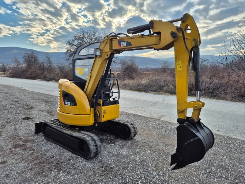 Багер Cat 302C SR / 2.2 тона /  с    Джойстици !, снимка 6 - Индустриална техника - 48630767