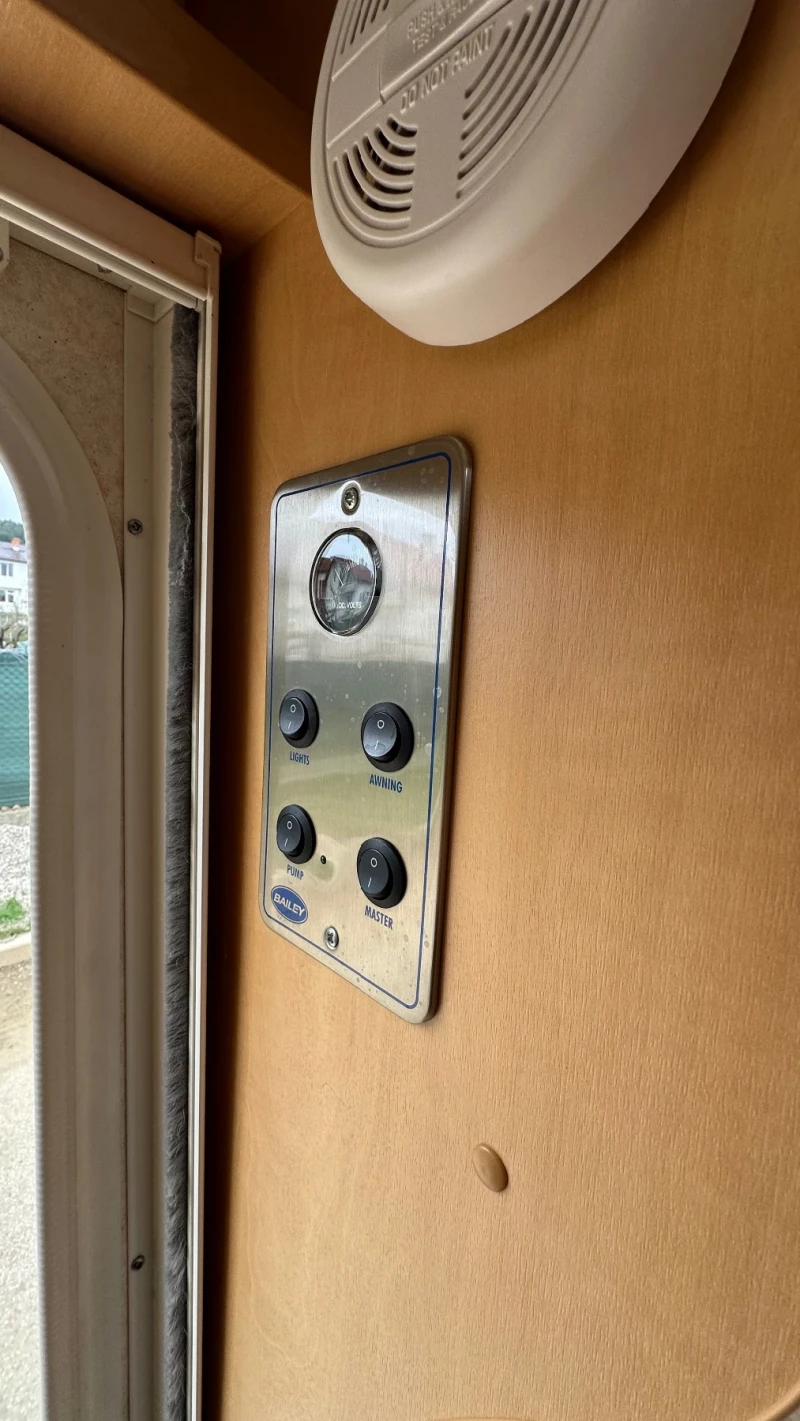 Каравана Bailey Pageant, снимка 11 - Каравани и кемпери - 52509659