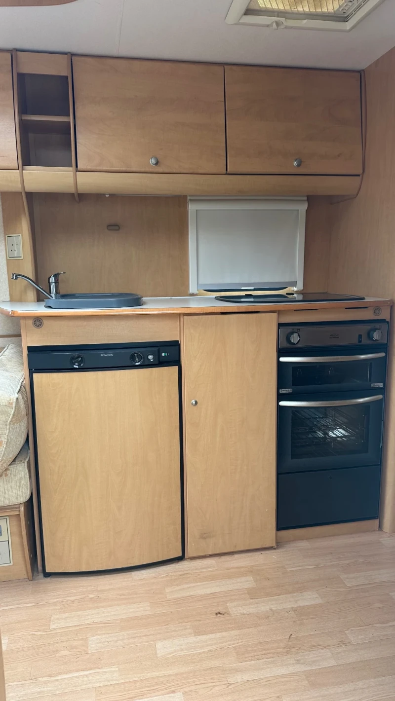 Каравана Bailey Pageant, снимка 9 - Каравани и кемпери - 52509659