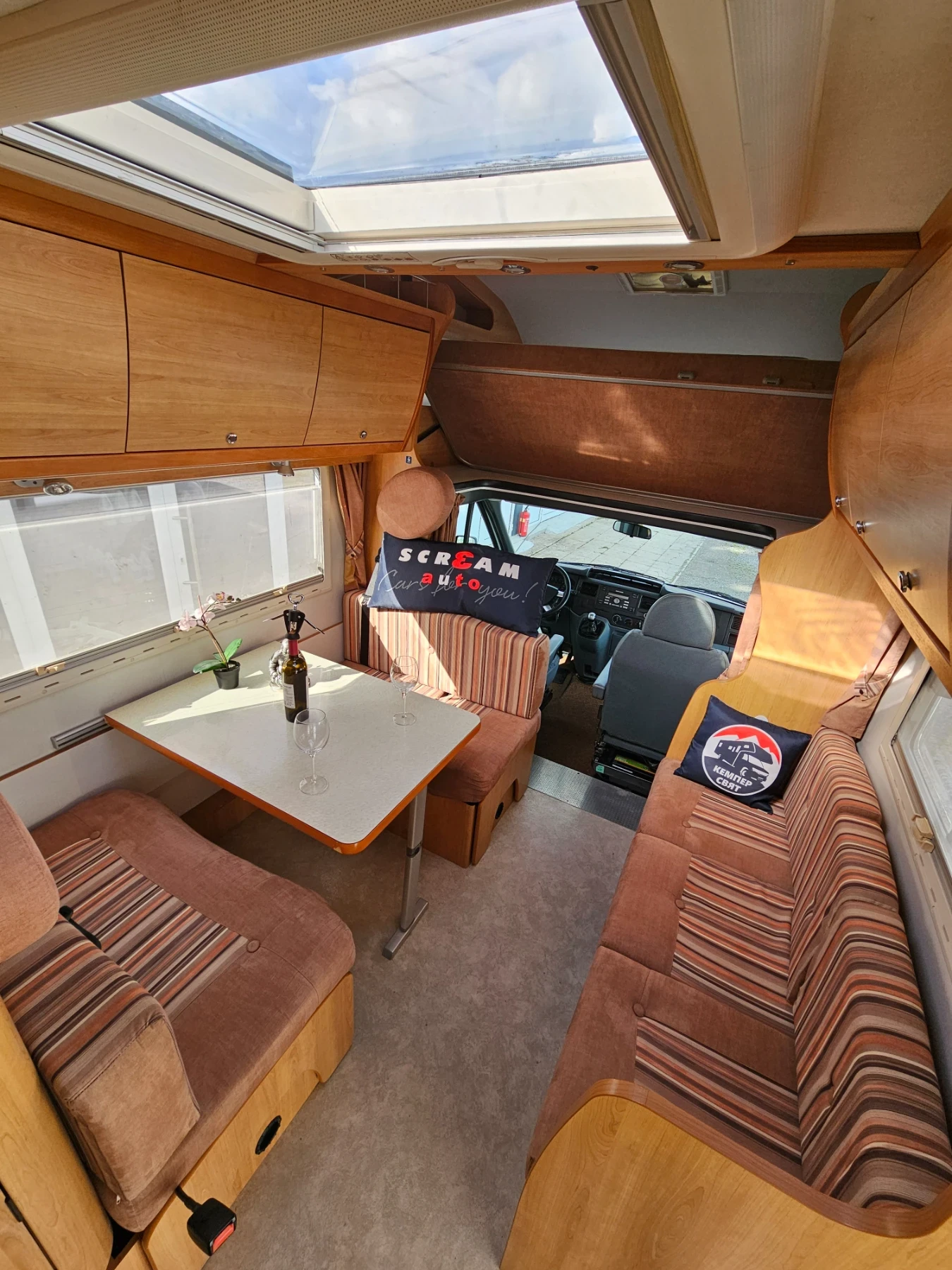 Кемпер Laika X700 Два климатика, солари, инвертор! - изображение 5