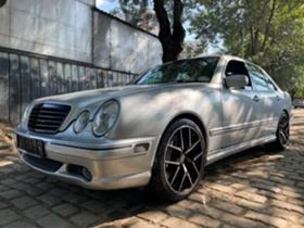     Mercedes-Benz E 55 AMG 66.