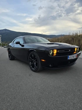 Dodge Challenger SXT Plus, снимка 1