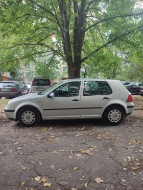 Обява за продажба на VW Golf 1.6 SR ~3 500 лв. - изображение 1
