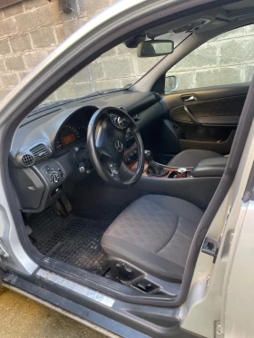 Mercedes-Benz 220 - 1050 € / 2053.62 лв. - 53923472 7