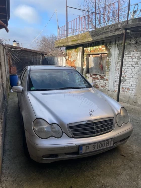 Mercedes-Benz 220 - 1050 € / 2053.62 лв. - 53923472 3