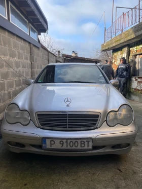 Mercedes-Benz 220 - 1050 € / 2053.62 лв. - 53923472 5