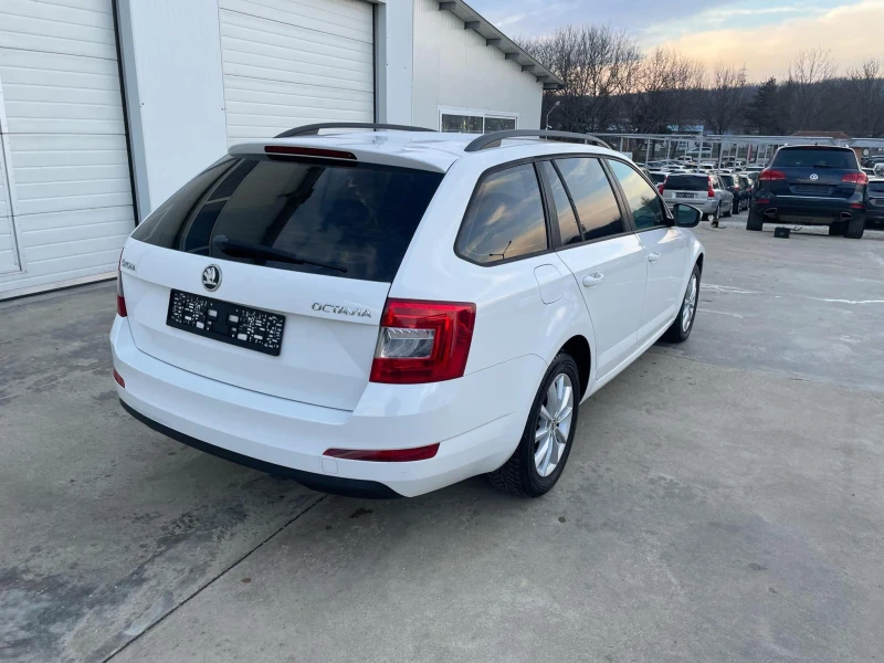 Skoda Octavia 1.6tdi 110k* DSG* Nova* UNIKAT* , снимка 13 - Автомобили и джипове - 40051275