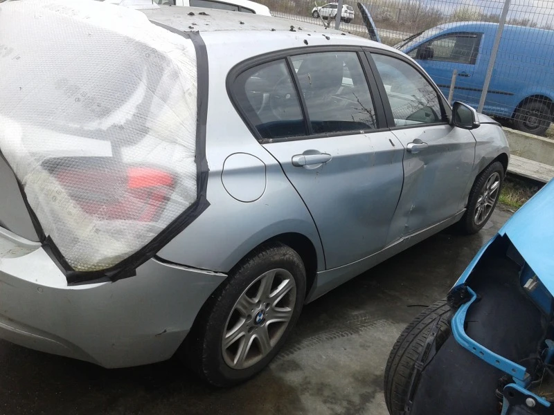 BMW 118 2,0d, снимка 11 - Автомобили и джипове - 40097781