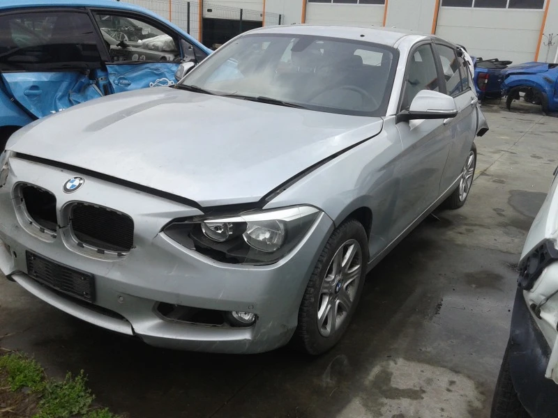 BMW 118 2,0d, снимка 12 - Автомобили и джипове - 40097781