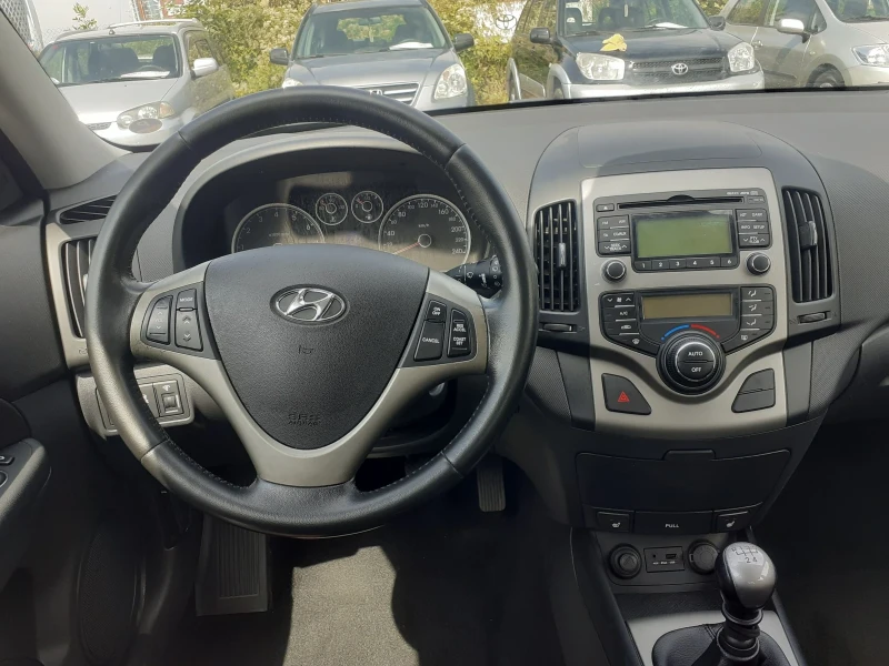 Hyundai I30 2.0 КАТО НОВА  , снимка 9 - Автомобили и джипове - 49149621