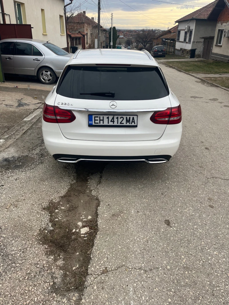 Mercedes-Benz C 220, снимка 4 - Автомобили и джипове - 46921883