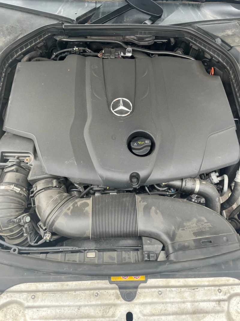 Mercedes-Benz C 220, снимка 8 - Автомобили и джипове - 46921883