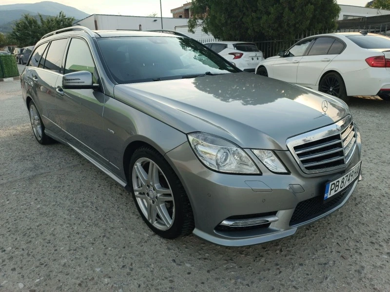 Mercedes-Benz E 250  4X4 AMG PAKET, снимка 3 - Автомобили и джипове - 46104643