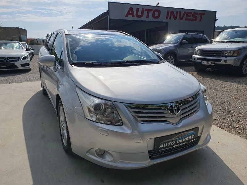 Toyota Avensis 2.2/150ks, снимка 1 - Автомобили и джипове - 46634177