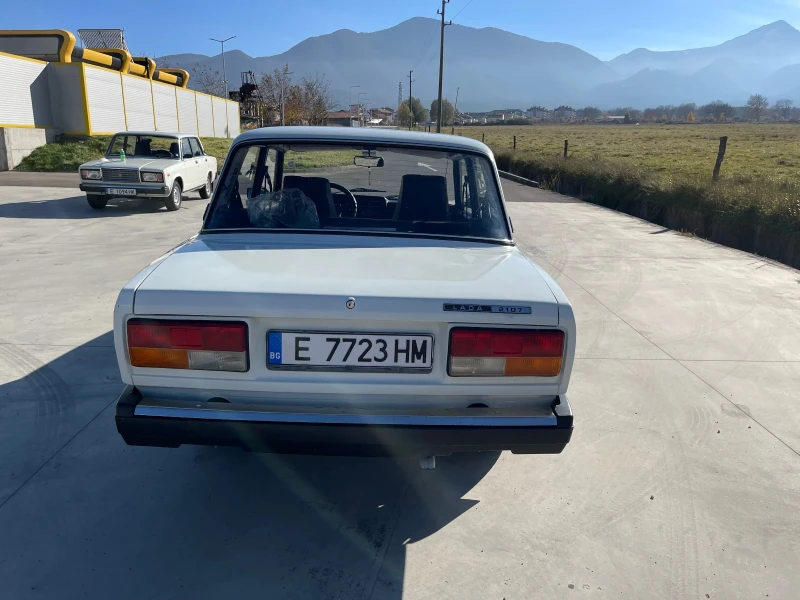 Lada 2107 Ваз 2107 5 скорости , снимка 5 - Автомобили и джипове - 47814871