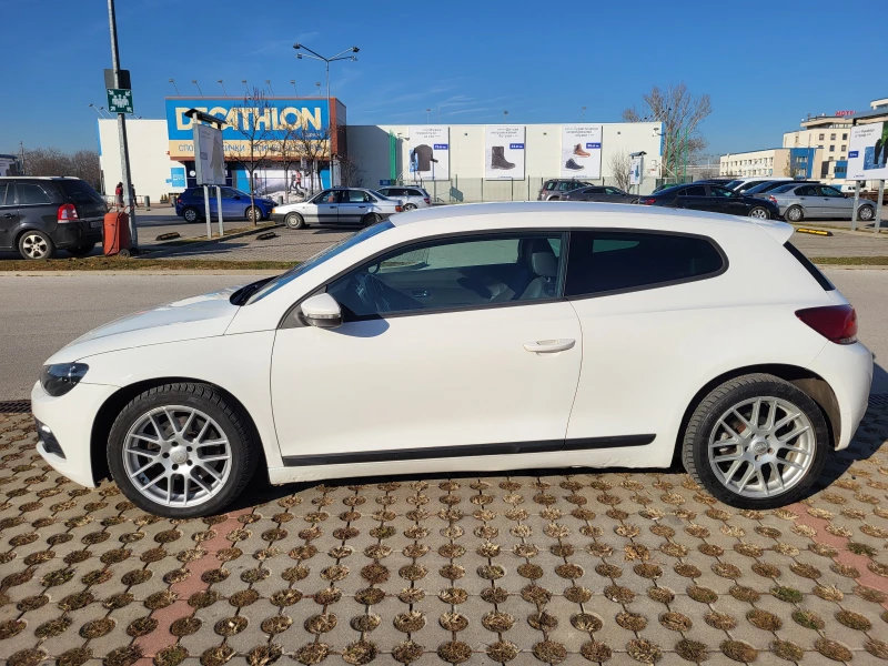 VW Scirocco 160ps., снимка 16 - Автомобили и джипове - 48114487