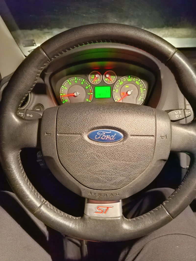 Ford Fiesta ST150, снимка 14 - Автомобили и джипове - 48838628