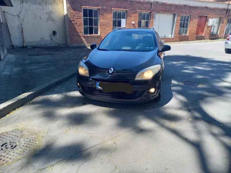 Renault Megane, снимка 1 - Автомобили и джипове - 49500878