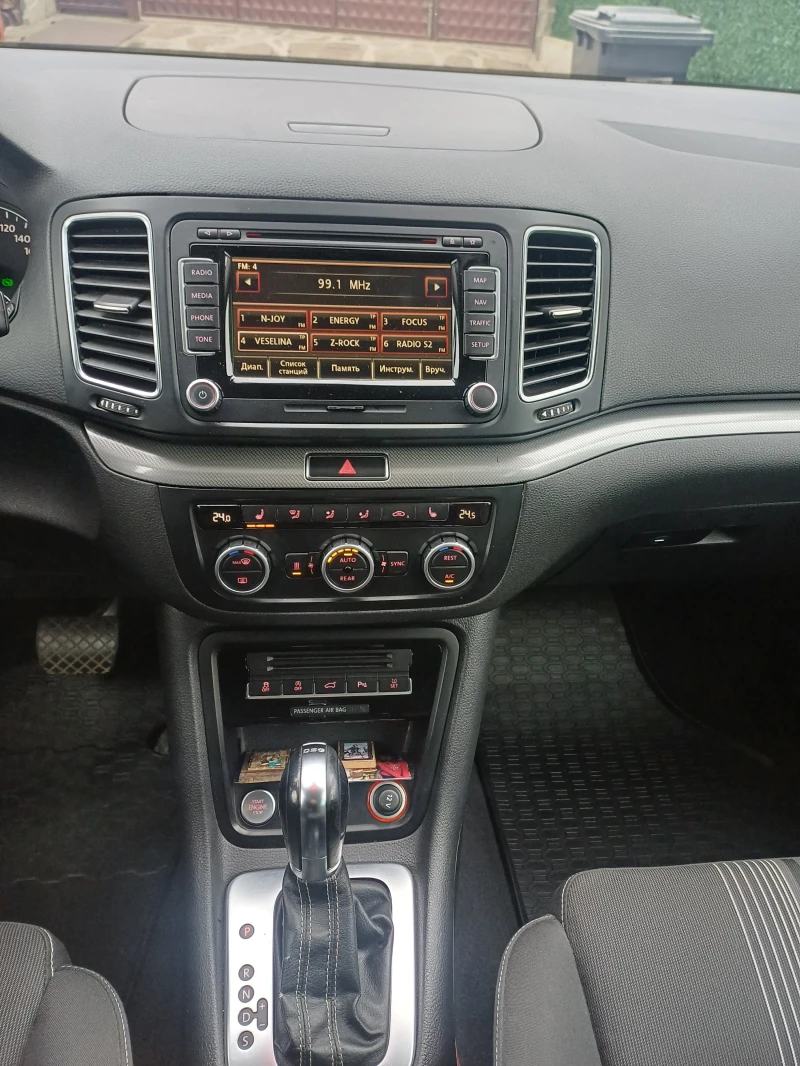 VW Sharan 2, 00tdi, снимка 13 - Автомобили и джипове - 49521940