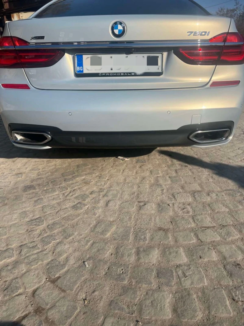 BMW 750 Xdrive, снимка 2 - Автомобили и джипове - 49572499