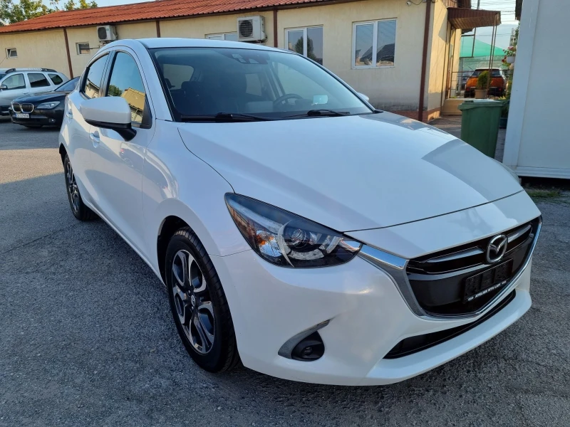 Mazda 2 1.5 16v 90кс/Автомат/Евро6/Топ/Revolution/Facelift, снимка 7 - Автомобили и джипове - 51333379